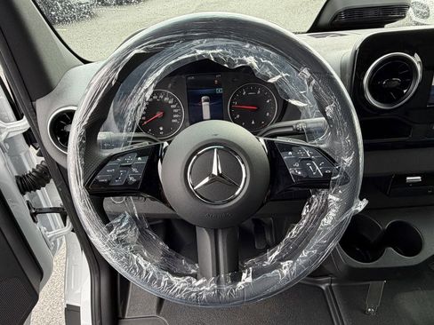 New 2026 Mercedes-Benz Sprinter 144 Cargo image 16