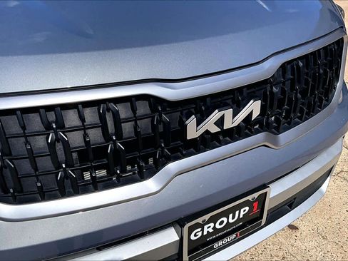 Used 2024 Kia Telluride EX image 28