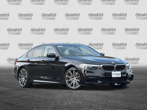 Used 2020 BMW 540i w/ M Sport Package image 2