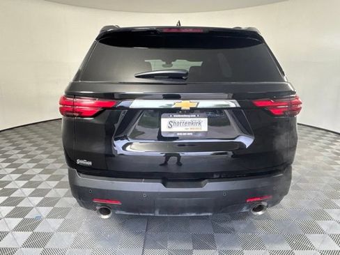 Used 2022 Chevrolet Traverse LT w/ LT Premium Package AWD/4WD image 40