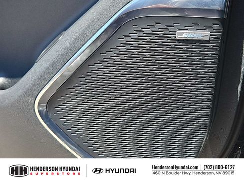 Used 2025 Chevrolet Traverse High Country FWD image 29