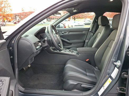 Certified 2025 Honda Civic Sport image 13