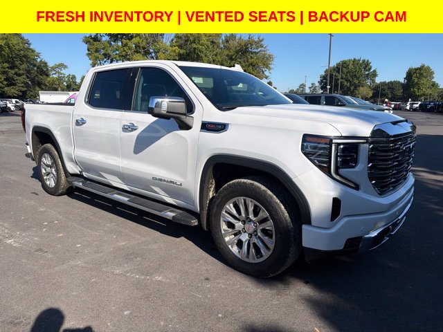 Used 2024 GMC Sierra 1500 Denali w/ Technology Package AWD/4WD image 1