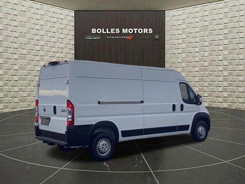 Used 2024 RAM ProMaster 2500 w/ Safety Group image 4