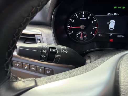 Used 2022 Kia Telluride SX w/ SX Prestige Package AWD/4WD image 22
