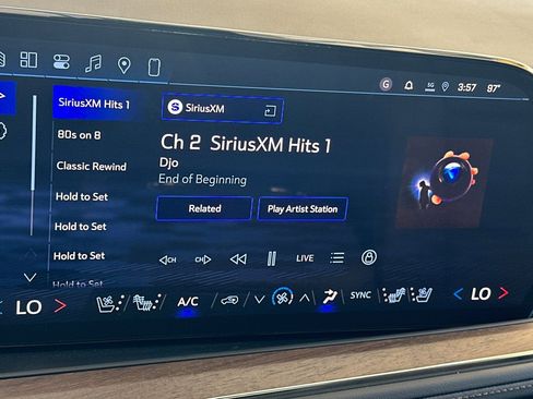 New 2026 Chevrolet Suburban High Country AWD/4WD image 23