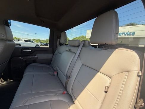 Used 2022 Chevrolet Silverado 2500 LTZ AWD/4WD image 32