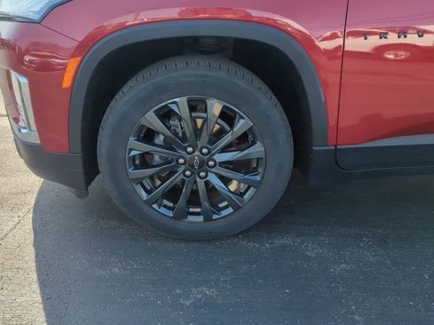 Certified 2023 Chevrolet Traverse RS w/ LPO, Floor Liner Package AWD/4WD image 16
