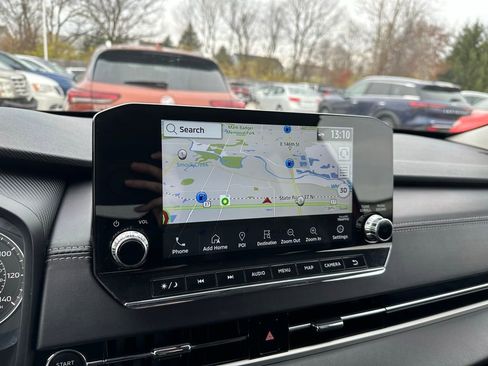 Used 2024 Mitsubishi Outlander SE image 22