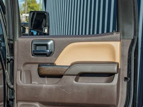 Used 2019 GMC Sierra 2500 Denali w/ Duramax Plus Package image 39