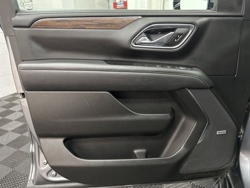 Used 2022 Chevrolet Tahoe Premier image 16