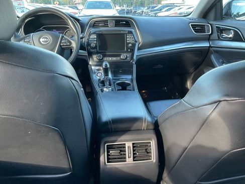 Used 2023 Nissan Maxima SV w/ Floor Mat Group image 29