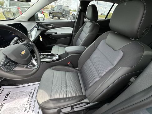 New 2026 Chevrolet Trax LT image 11