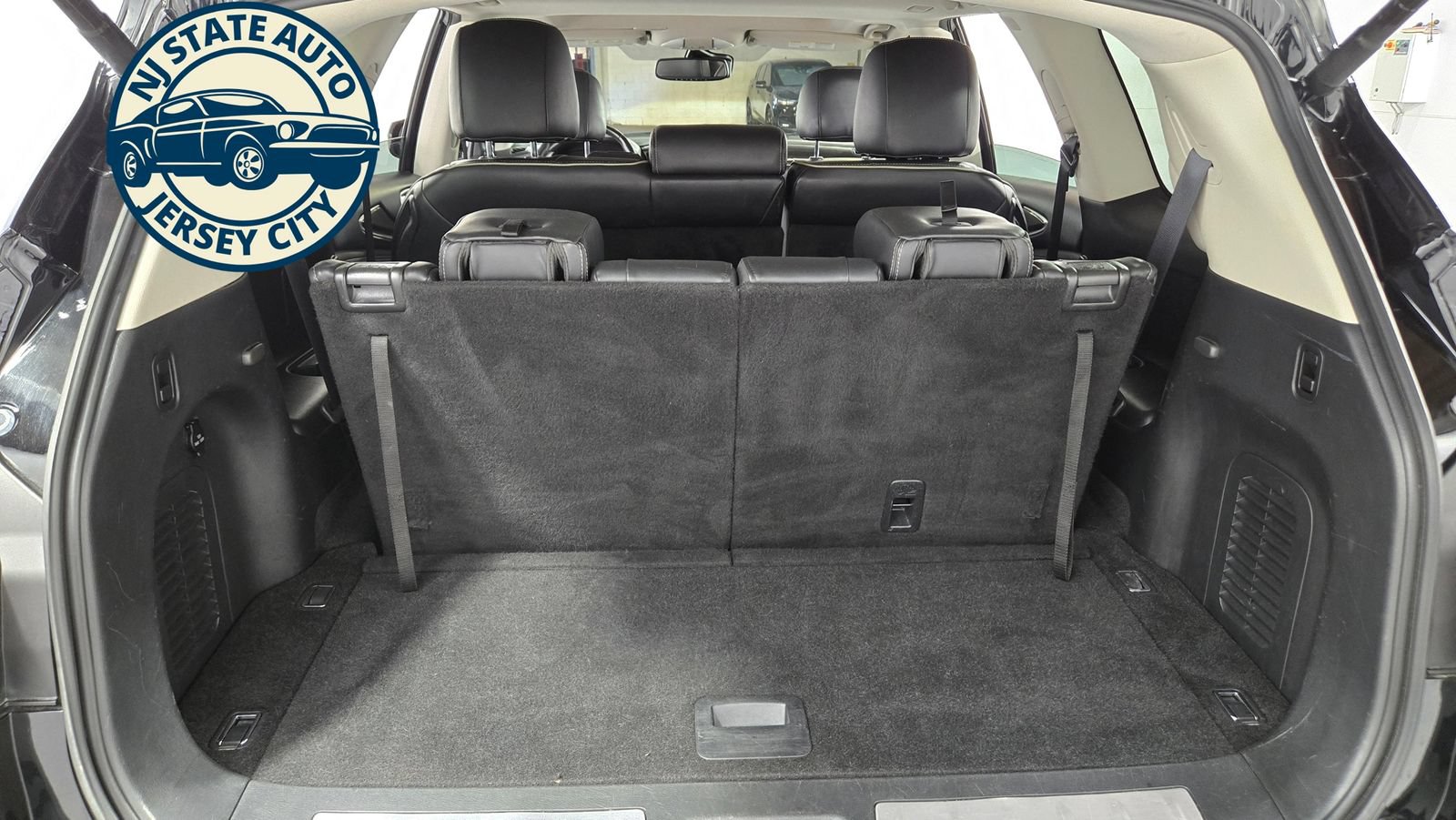 Used 2019 INFINITI QX60 Pure AWD/4WD image 35