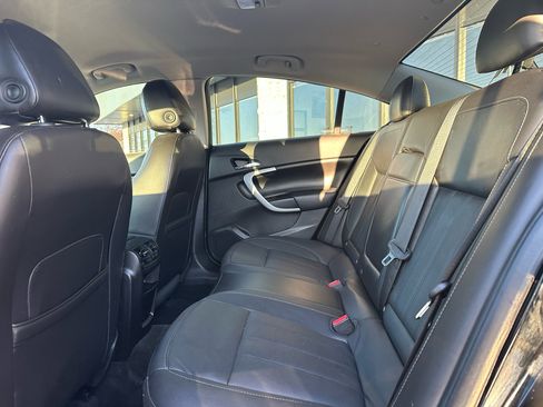 Used 2017 Buick Regal Sport Touring image 14