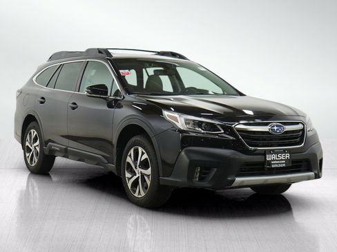 Used 2020 Subaru Outback Limited AWD/4WD image 7