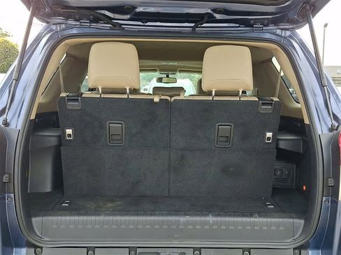 Used 2013 Toyota 4Runner Limited image 31