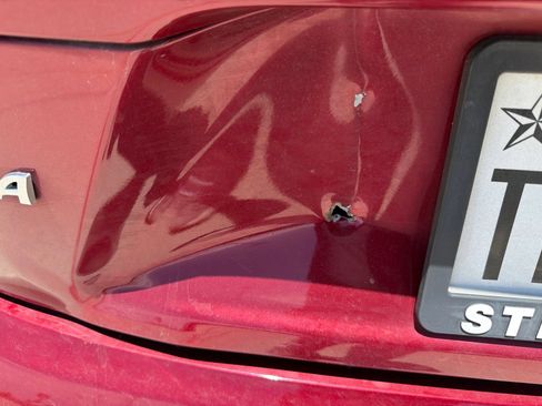 Used 2024 Toyota Corolla LE FWD image 7