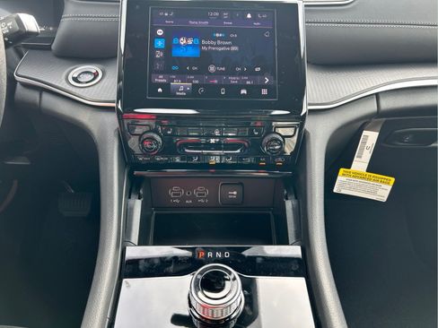 New 2026 Jeep Grand Cherokee Laredo X RWD image 16
