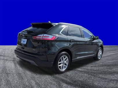 Used 2024 Ford Edge SEL w/ Convenience Package