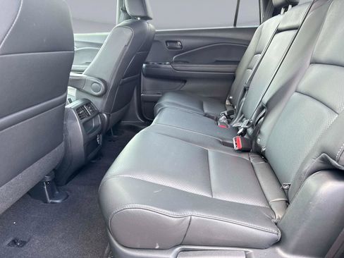 Certified 2023 Honda Passport EX-L image 15