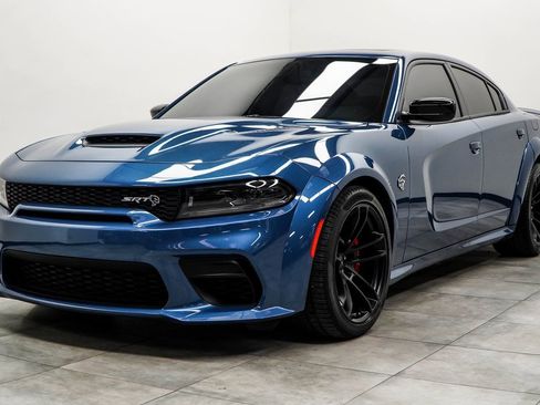 Used 2023 Dodge Charger SRT Hellcat w/ Harman/Kardon Audio Group image 8