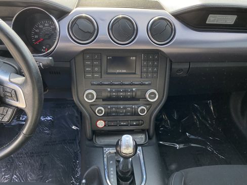 Used 2017 Ford Mustang GT image 13