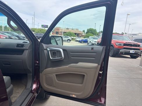 Used 2007 Honda Ridgeline RTX image 19