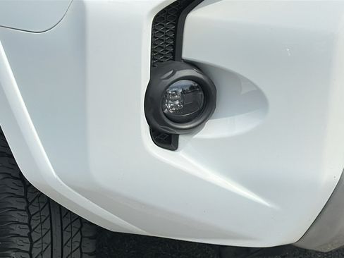 Used 2024 Toyota 4Runner TRD Off-Road Premium w/ Off Road Premium Plus Package AWD/4WD image 5