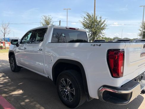 Used 2025 GMC Sierra 1500 SLT AWD/4WD image 14
