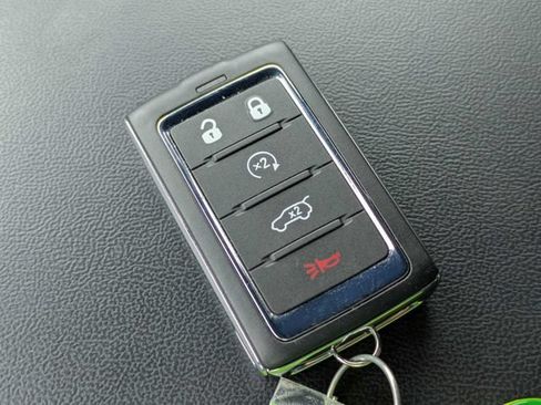 Used 2026 Jeep Grand Cherokee Limited w/ Limited Altitude Package RWD image 31