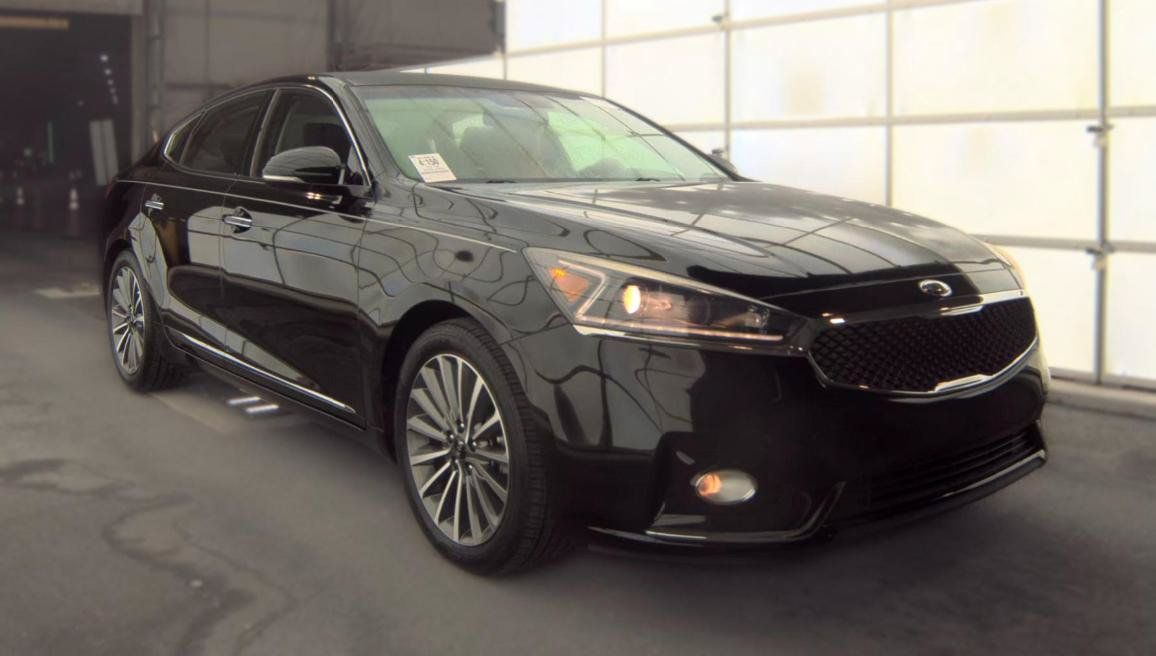 Used 2019 Kia Cadenza Premium FWD image 4