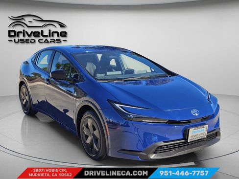 Used 2023 Toyota Prius LE image 6