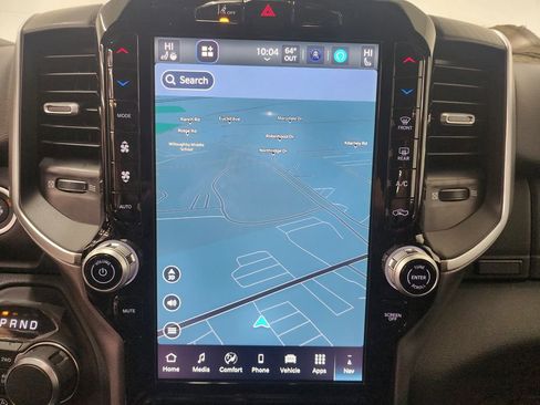 New 2026 RAM 1500 4x4 Crew Cab image 13