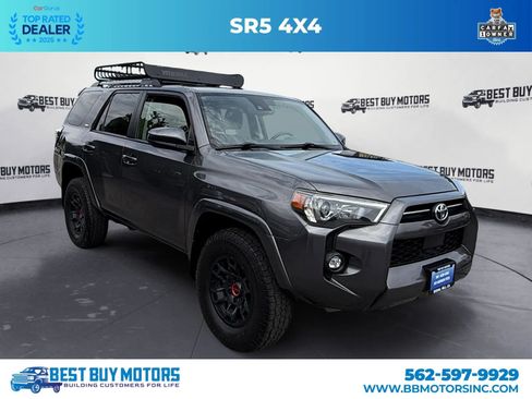 Used 2022 Toyota 4Runner SR5 w/ 4Runner Black Package (TMS) AWD/4WD image 1
