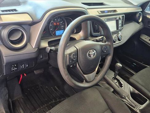 Used 2015 Toyota RAV4 LE AWD/4WD image 13