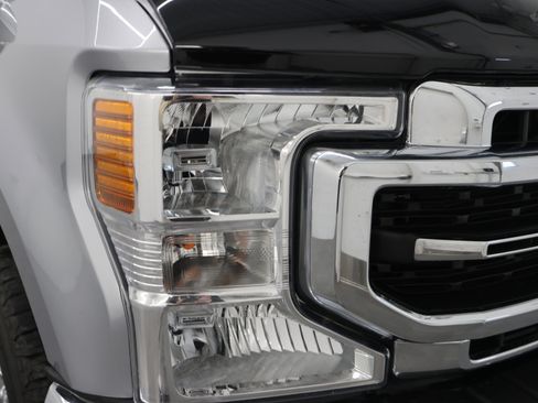 Used 2022 Ford F250 Lariat w/ Chrome Package AWD/4WD image 24