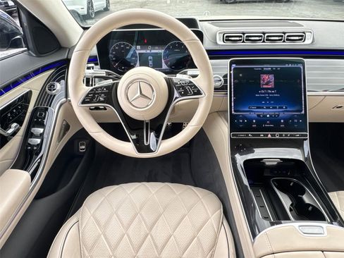 Used 2023 Mercedes-Benz S 500 4MATIC image 22