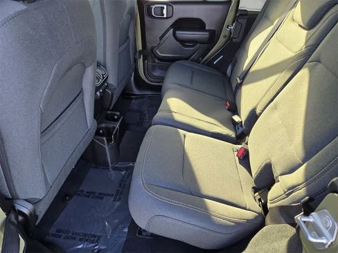 New 2026 Jeep Gladiator Rubicon image 13