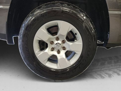 Used 2019 RAM 1500 Big Horn image 49