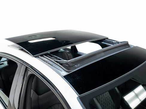 Used 2021 Audi S6 Prestige w/ Prestige Package image 61