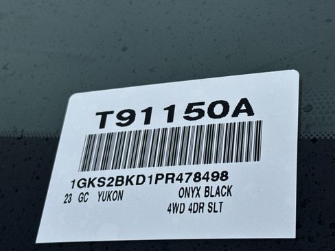 Used 2023 GMC Yukon SLT w/ SLT Premium Package image 43