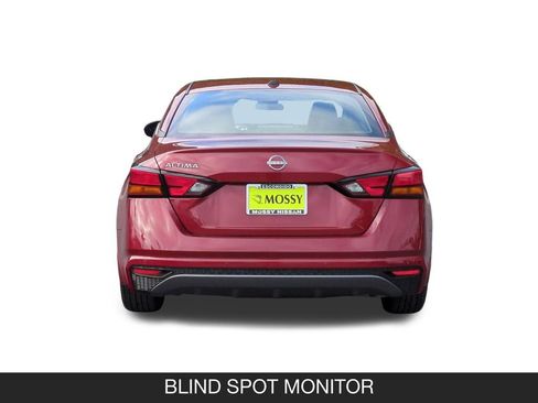New 2026 Nissan Altima 2.5 SV FWD image 8