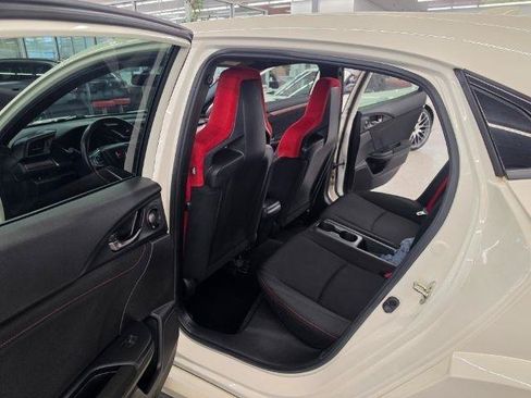 Used 2019 Honda Civic Type R image 33