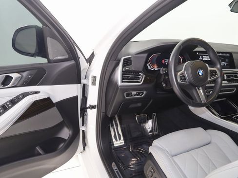 Used 2023 BMW X5 sDrive40i w/ M Sport Package image 53