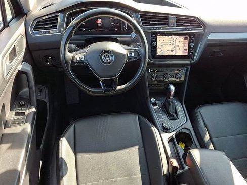Used 2019 Volkswagen Tiguan SEL w/ 3rd Row Seat Package AWD/4WD image 2