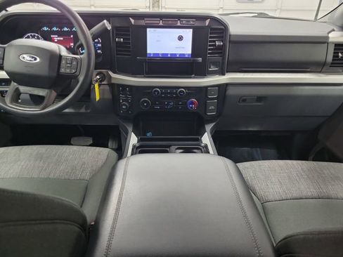 Used 2024 Ford F250 XLT w/ FX4 Off-Road Package AWD/4WD image 14