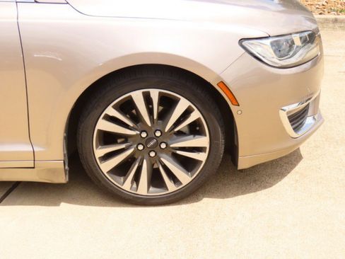 Used 2019 Lincoln MKZ Reserve w/ Luxury Package image 8