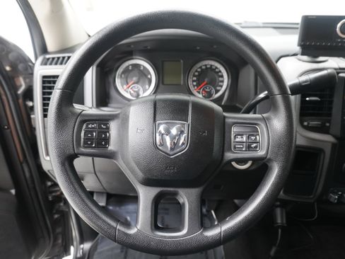 Used 2014 RAM 2500 Tradesman w/ Chrome Appearance Group RWD image 14