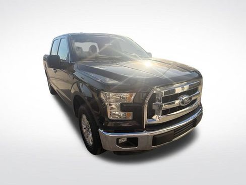 Used 2016 Ford F150 XLT RWD image 4
